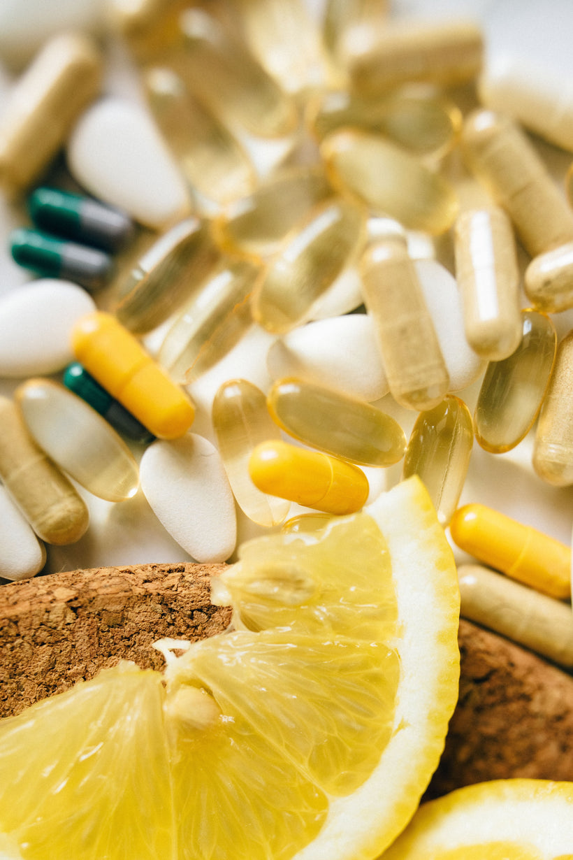 Vitamine A : rétinol, bêta-carotène, vision, peau, aliments et compléments — guide complet 2026